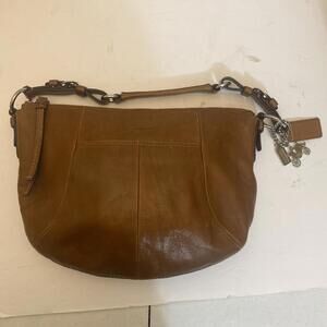 Coach Women's Medium Leather  Purse Brown, Pink Interior Pockets Excellent